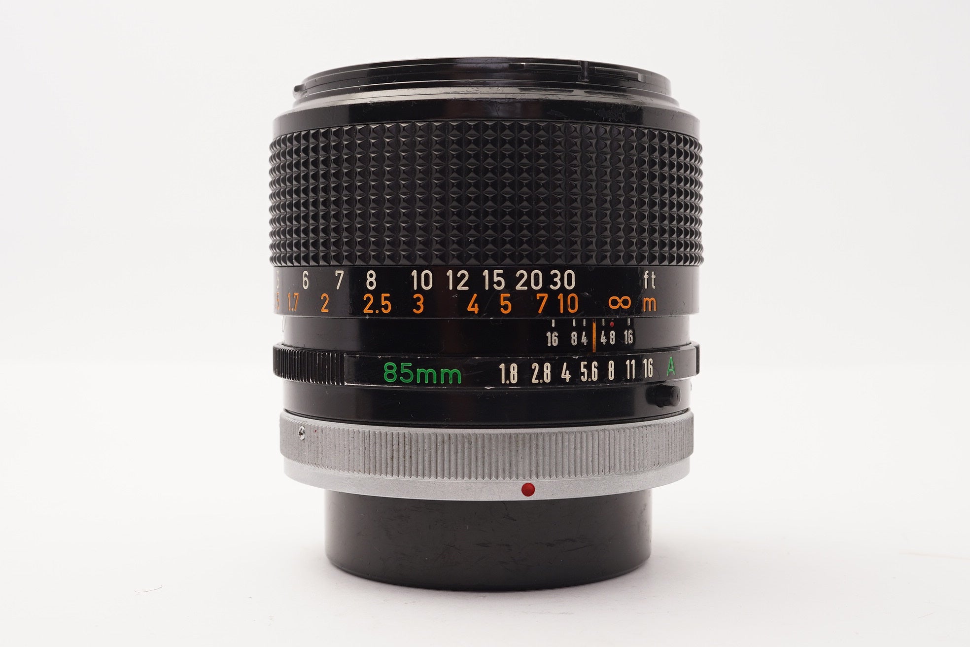 Canon FD 85mm f/1.8 S.S.C. Lens – main product view
