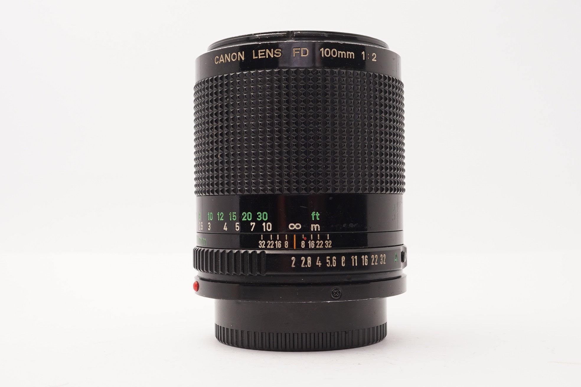 Canon FD 100mm f/2 Lens – main product view