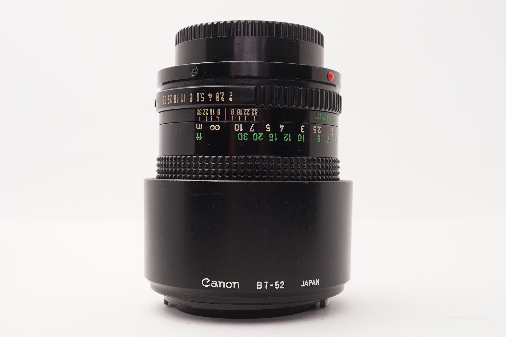 Canon FD 100mm f/2 Lens – view 2