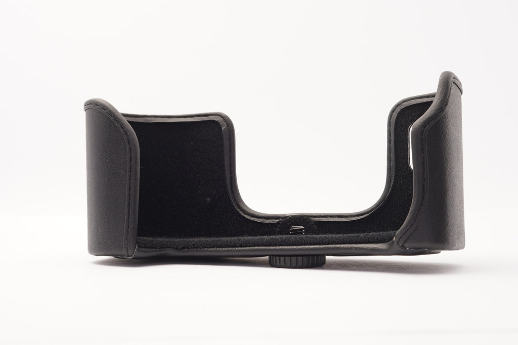 Nikon CF-39D Case for F-801 / N8008 – view 2