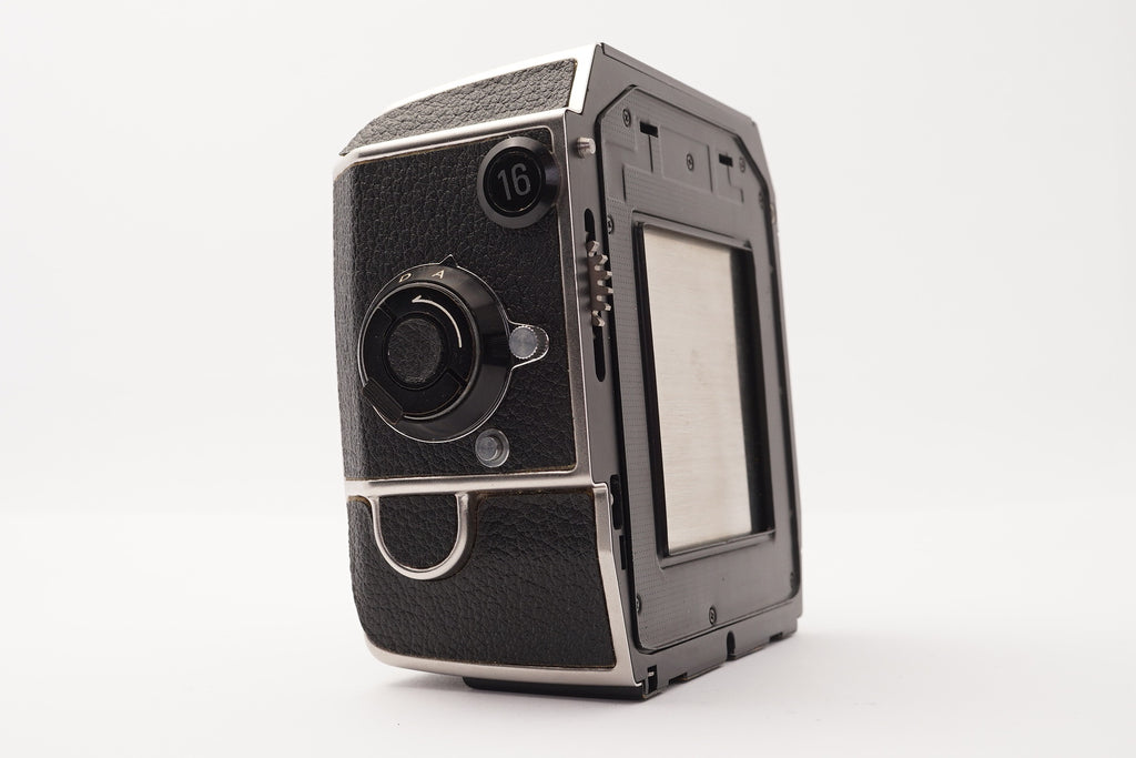 Bronica EC 6×4.5 Film Magazine – view 3