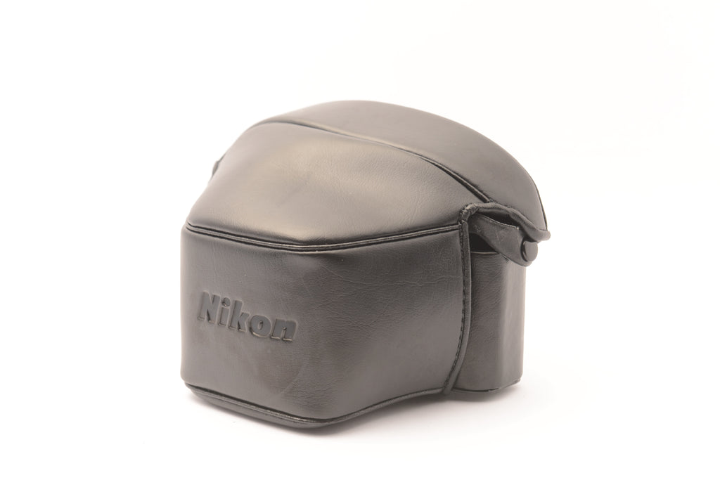 Nikon CF-11 Case for EM – main product view