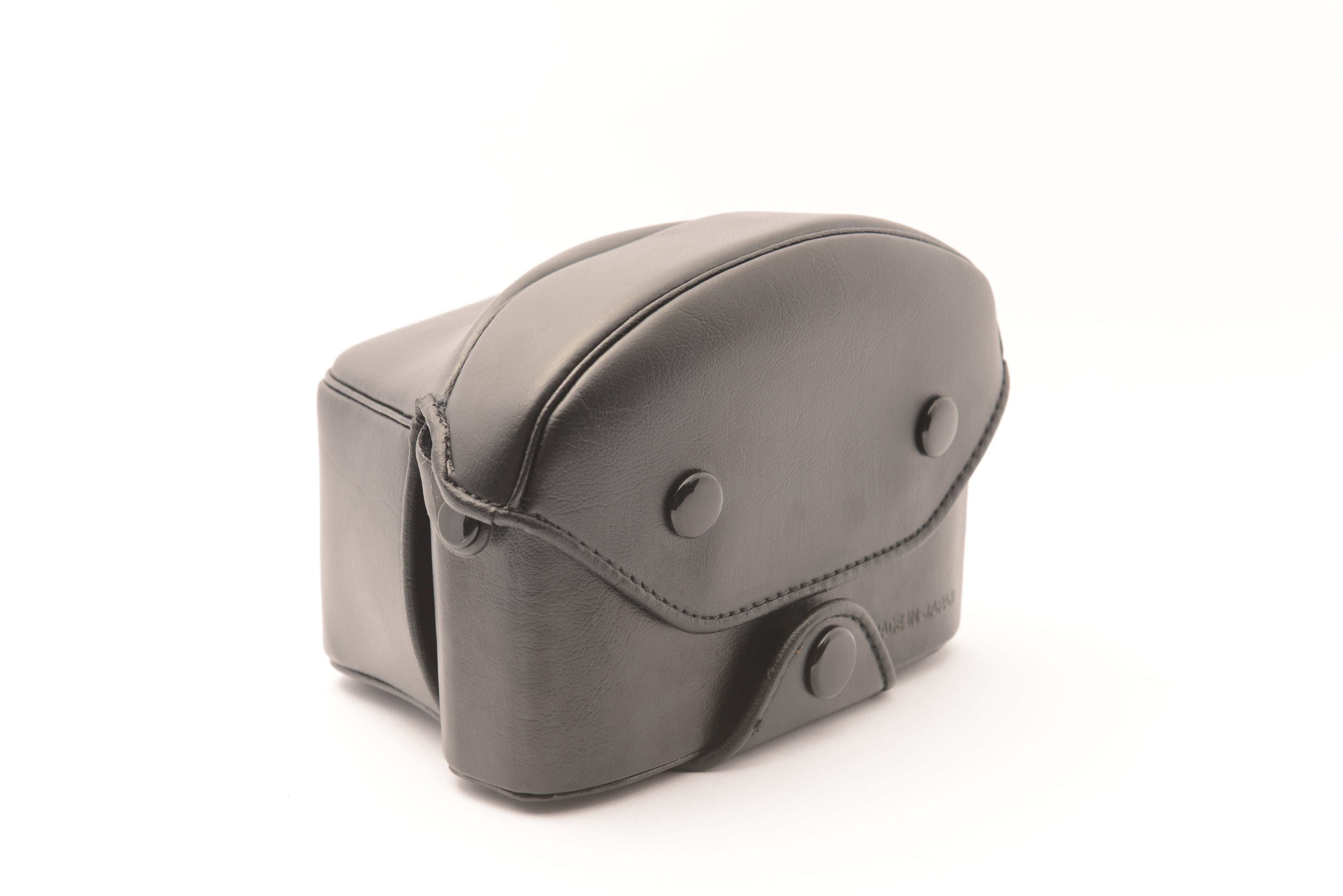 Nikon CF-11 Case for EM – view 2