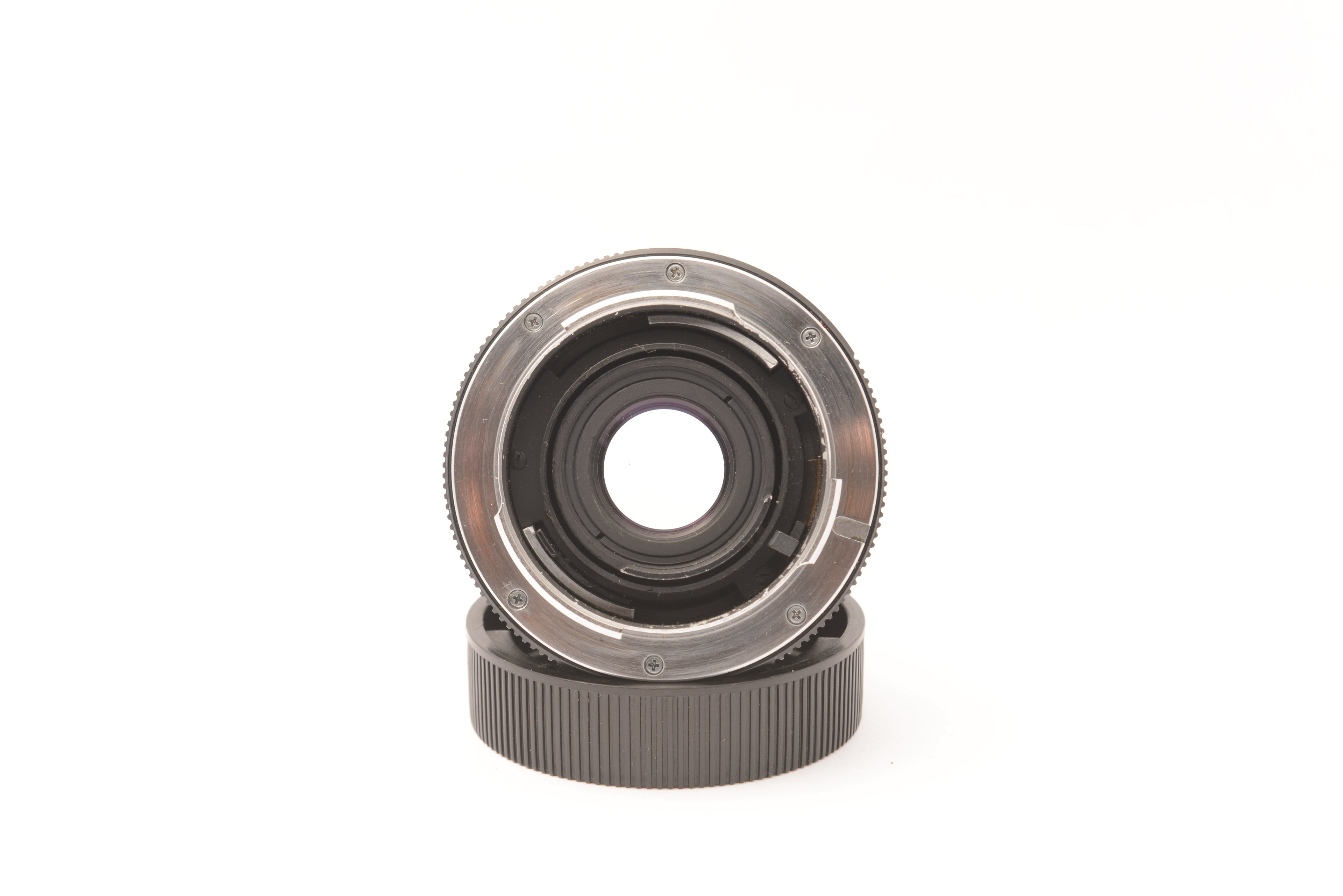 Leica Elmarit-R 28mm f/2.8 Lens – view 5