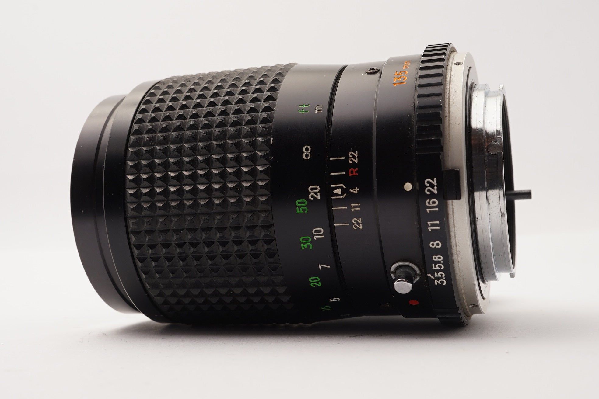 Minolta MC Tele Rokkor-QD 135mm f/3.5 Lens – view 3