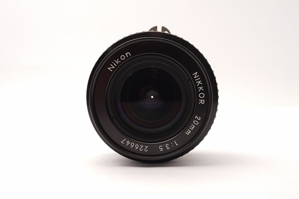 Nikon 20mm f/3.5 AIS - image 1