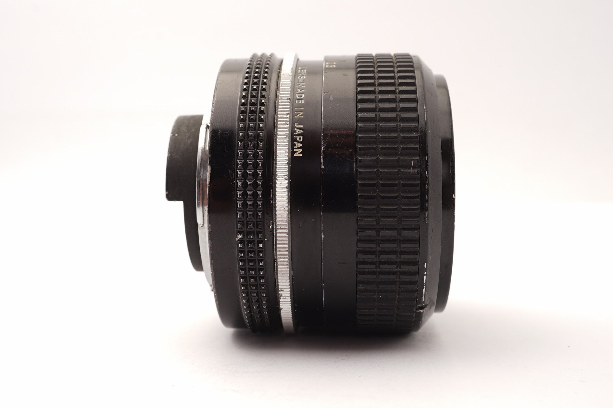 Nikon 24mm f/2.8 Pre-AI - image 3