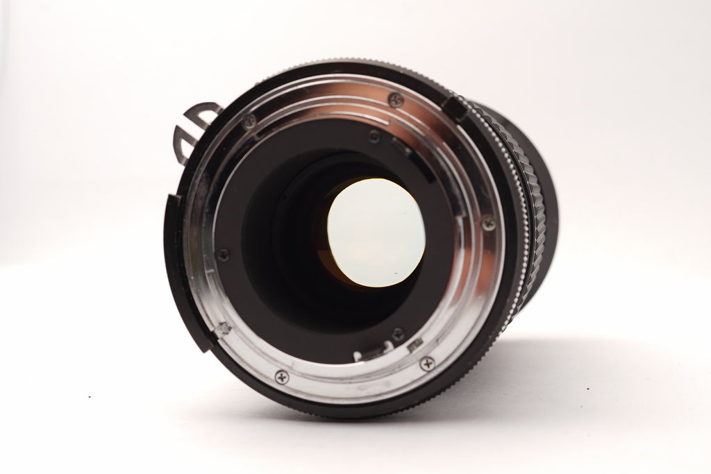 Vivitar Series 1 28-90mm f/2.8-3.5 for Nikon AI - image 3
