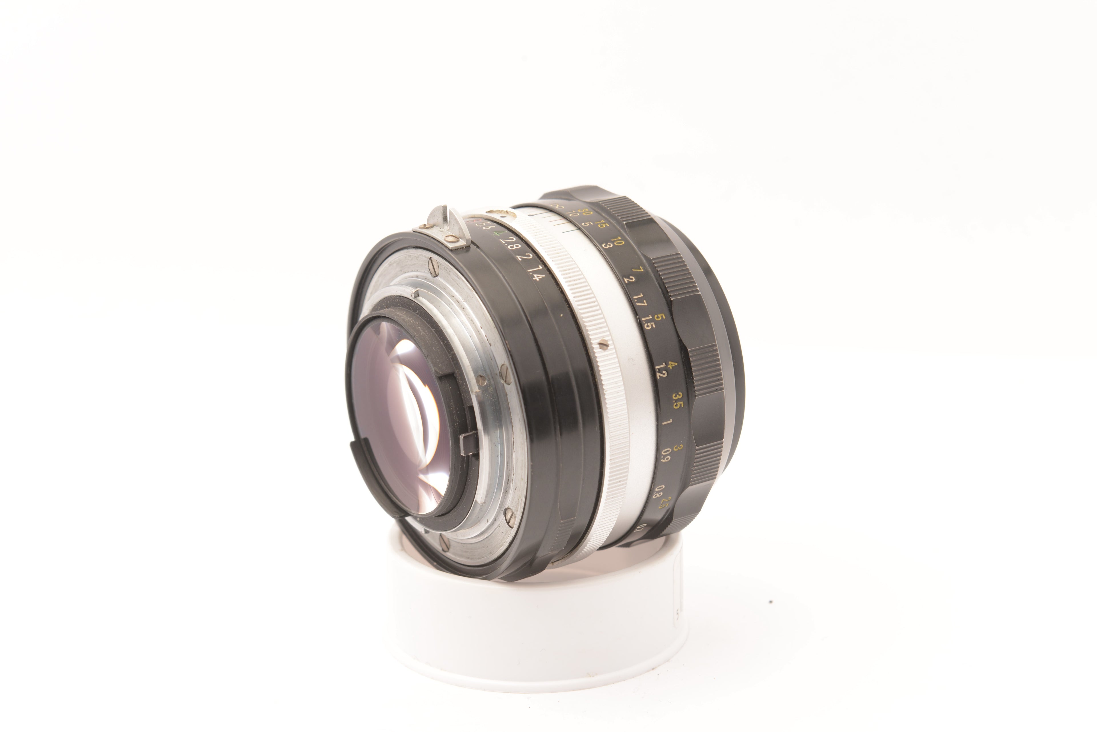 Nikon 50mm f/1.4 S.C Auto Pre-AI - image 4