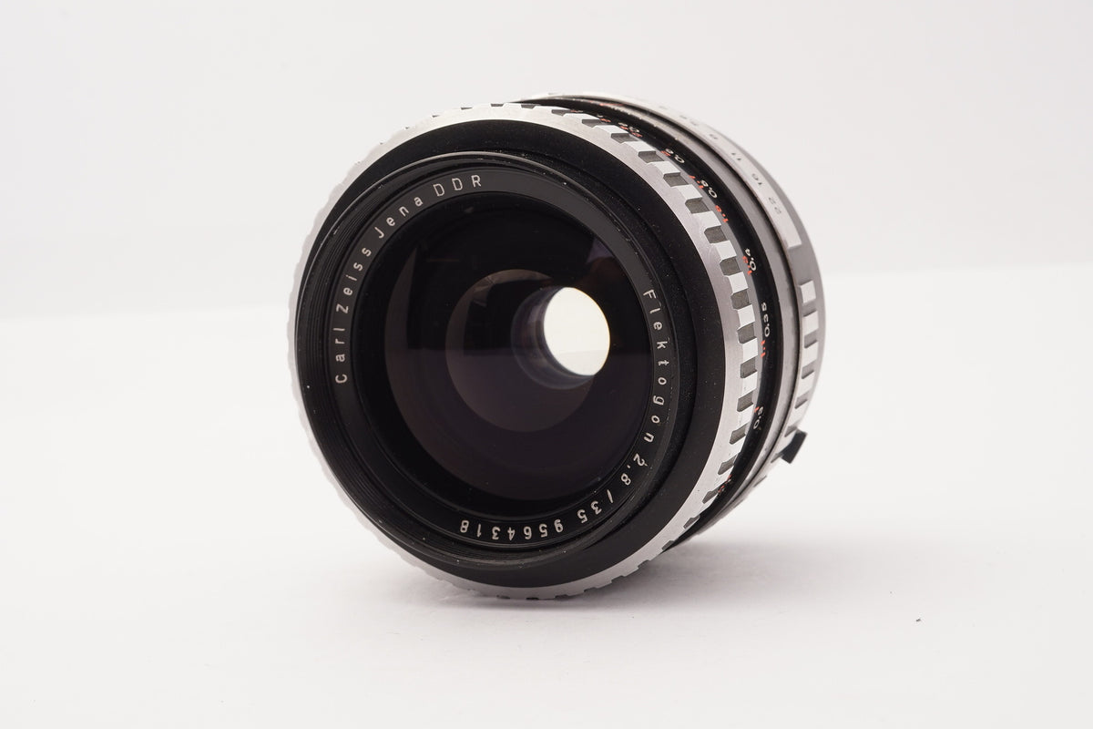 Carl Zeiss Flektogon 35mm f/2.8 - image 1