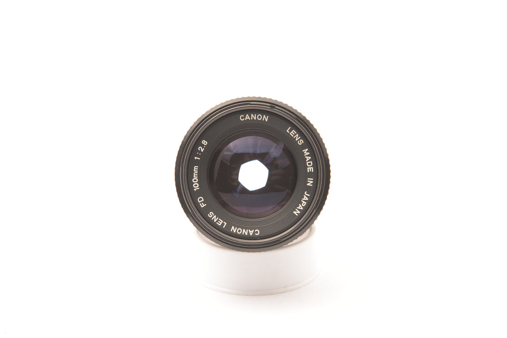 Canon FD 100mm f/2.8 - image 5