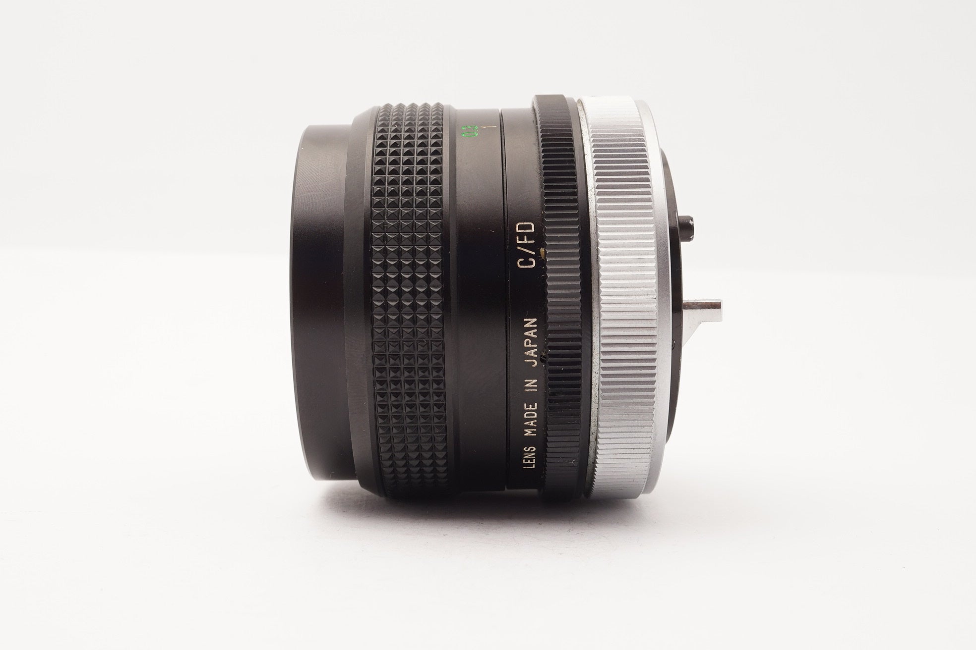 Vivitar 28mm f/2 MC (For Canon FD) – view 3