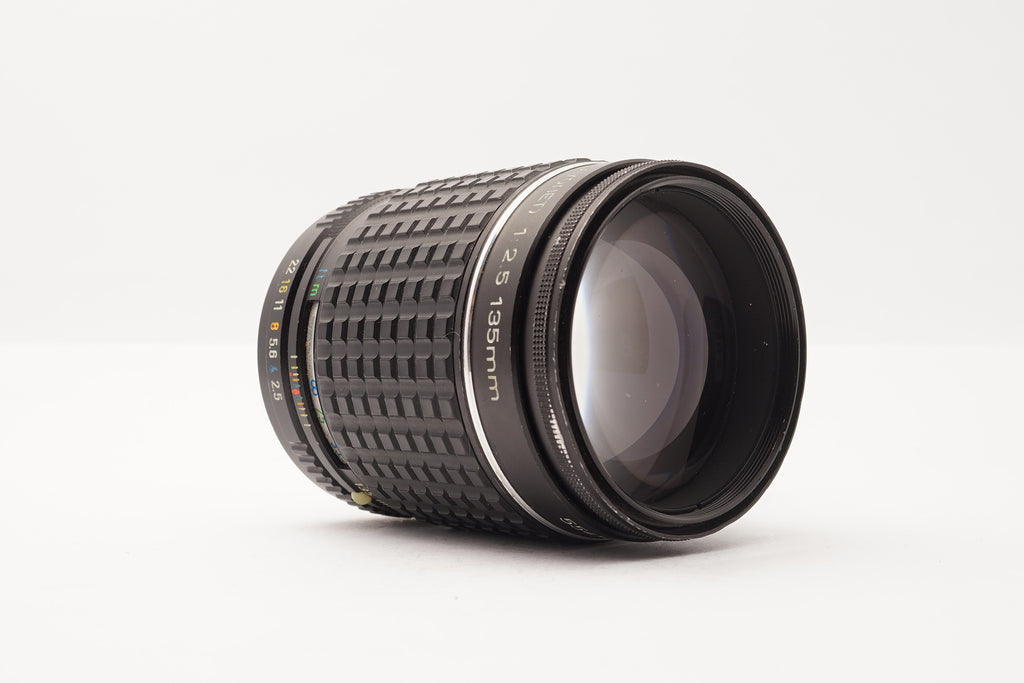 Pentax 135mm f/2.5 Takumar – view 1