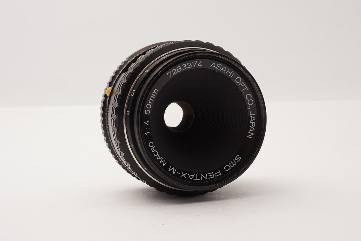Pentax 50mm f/4 Macro SMC – view 1
