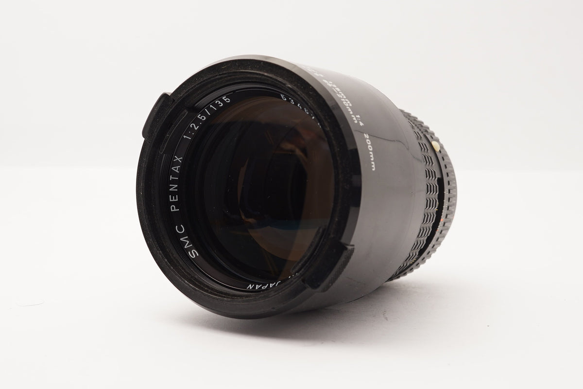 Pentax 135mm f/2.5 SMC – view 1