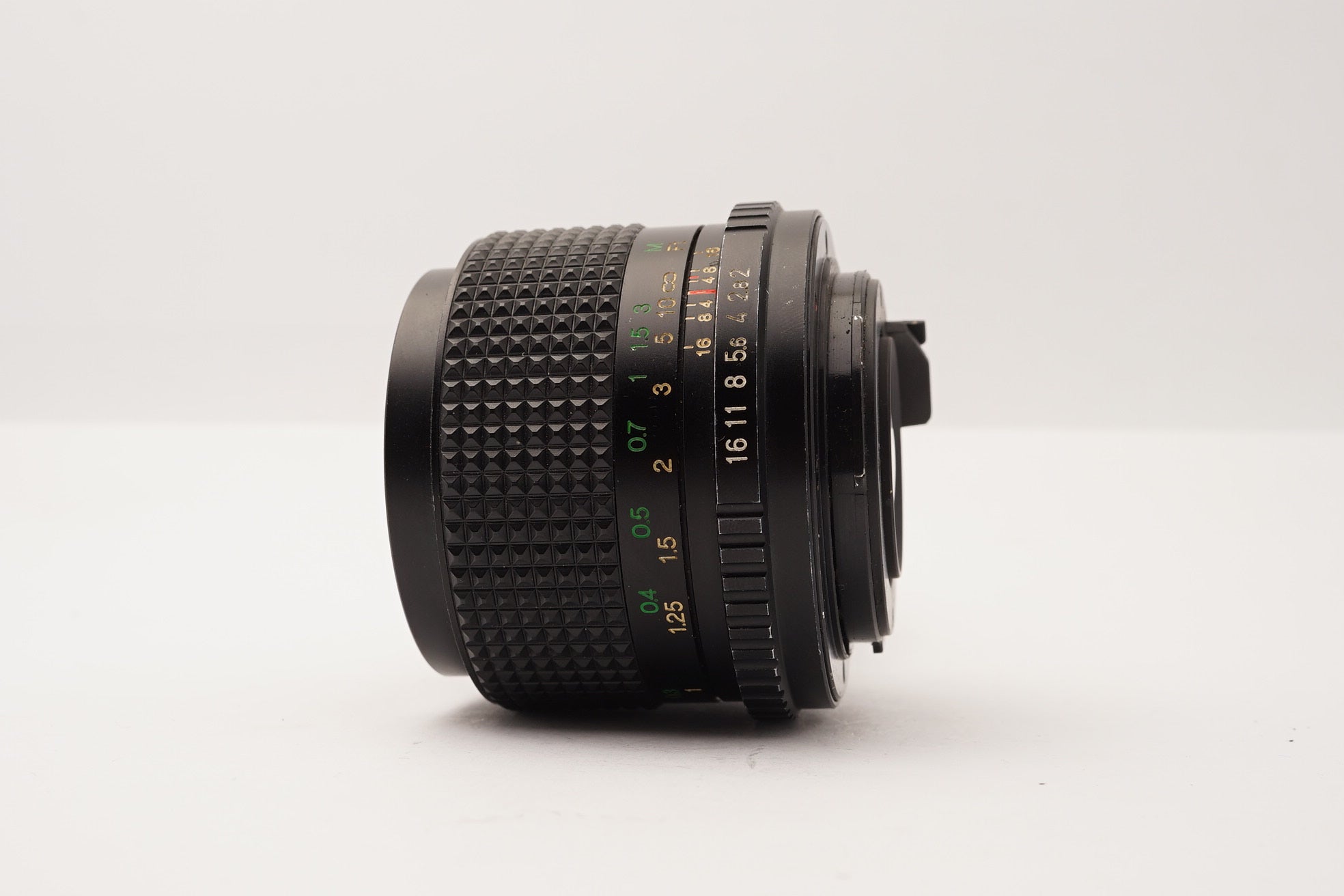 Cosina 28mm f/2 (For Pentax K) – view 3