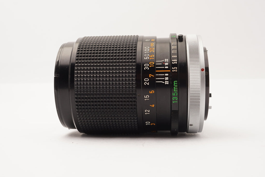 Canon FD 135mm f/3.5 S.C. – view 2