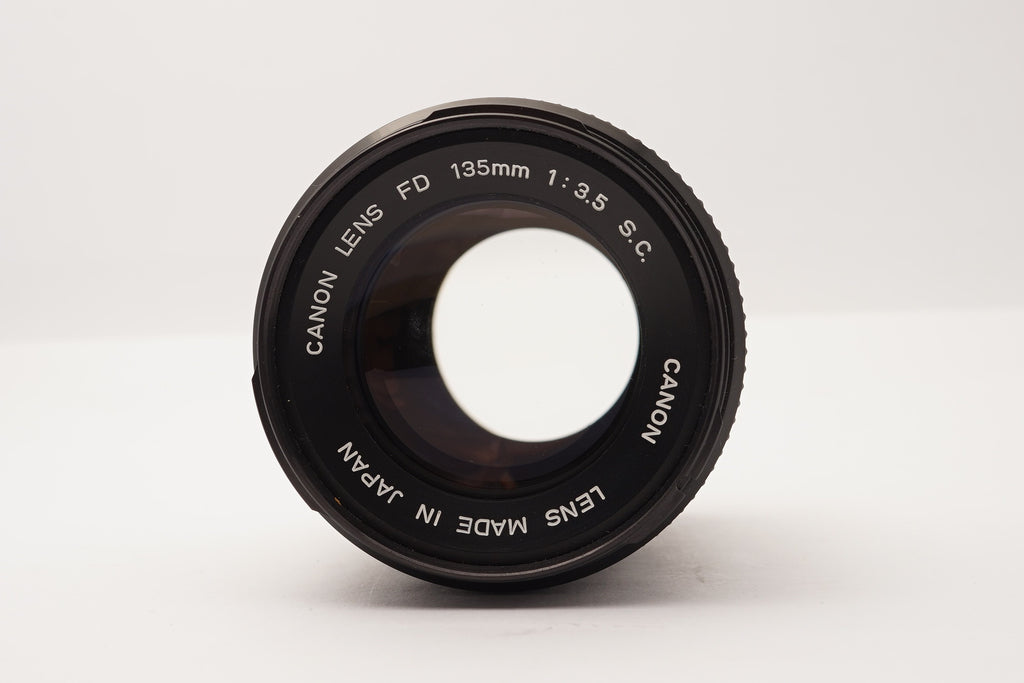 Canon FD 135mm f/3.5 S.C. – view 4