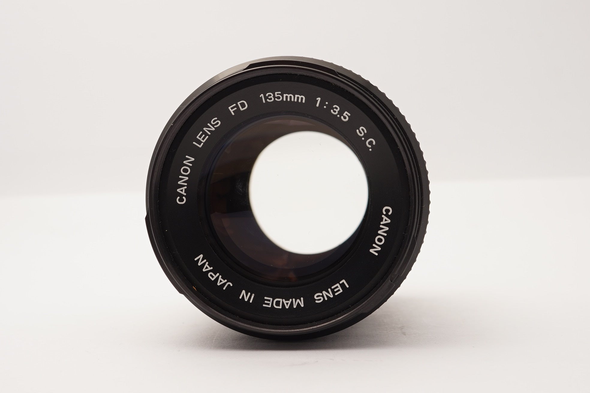 Canon FD 135mm f/3.5 S.C. – view 4