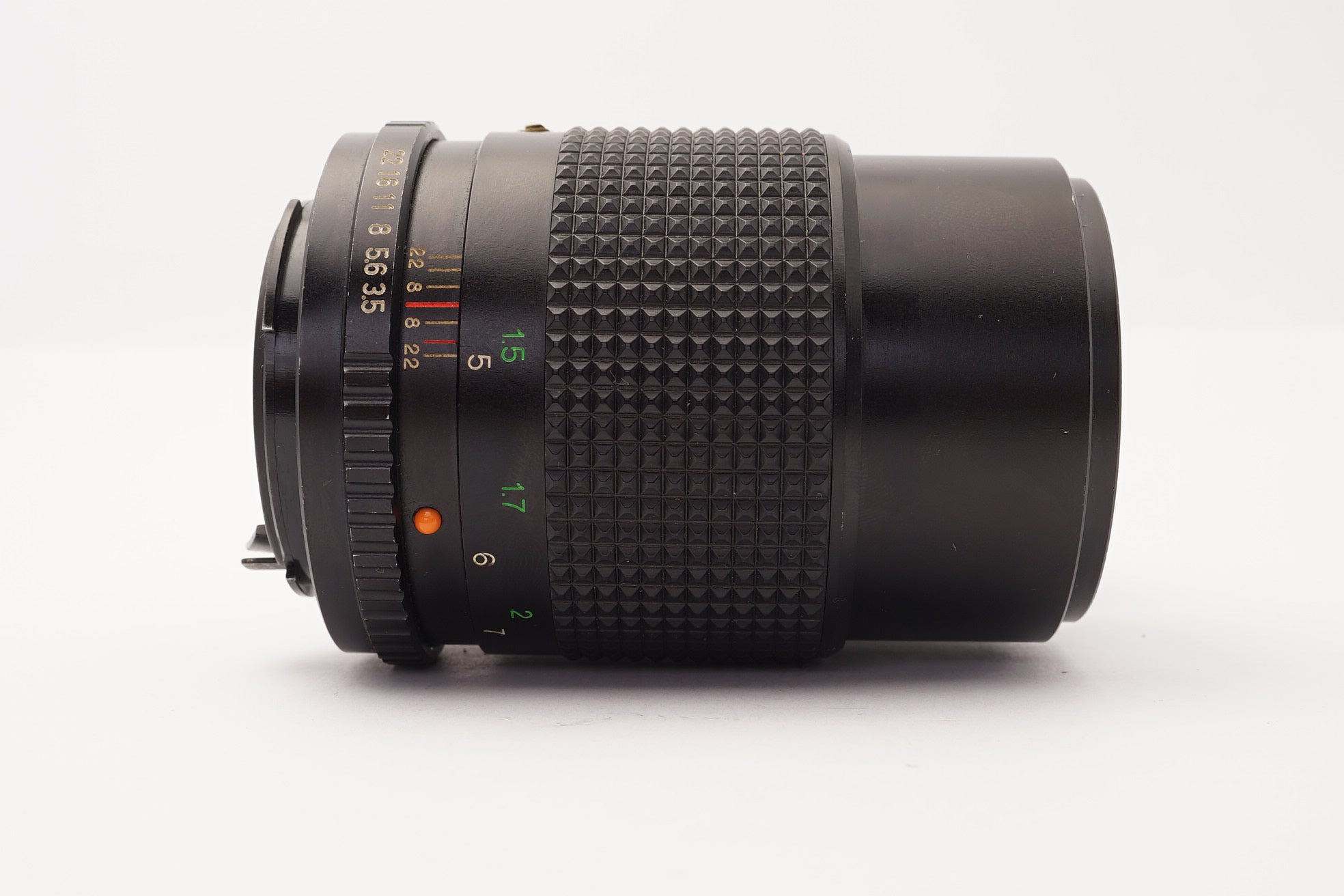 Cosina 135mm f/3.5 (For Pentax K) – view 3