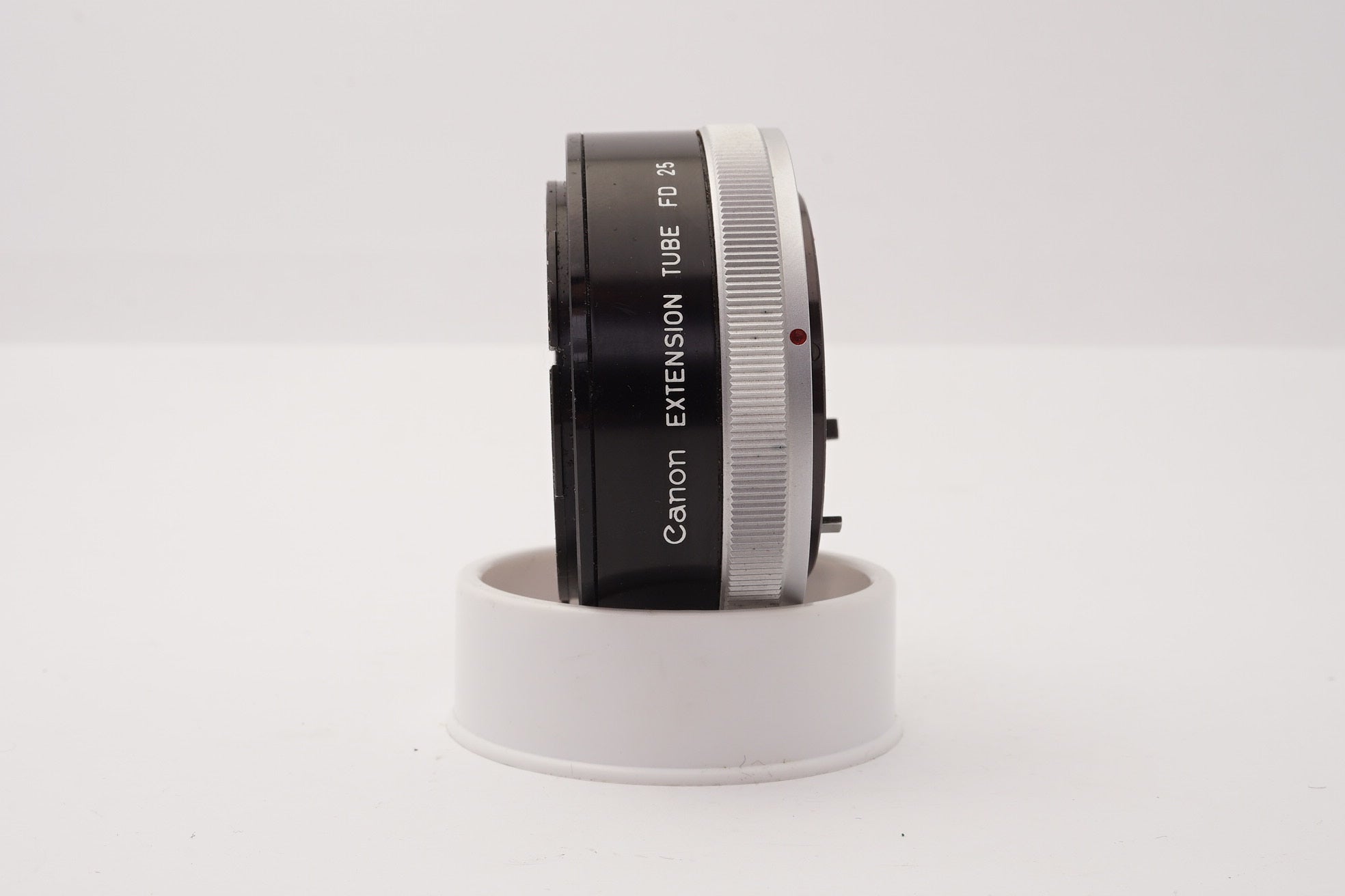 Canon FD Extension Tube 25 – view 1
