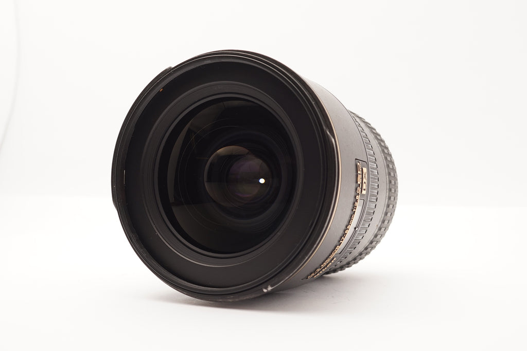 Nikon AF-S DX Zoom-NIKKOR 17-55mm f/2.8G IF-ED Lens – view 5