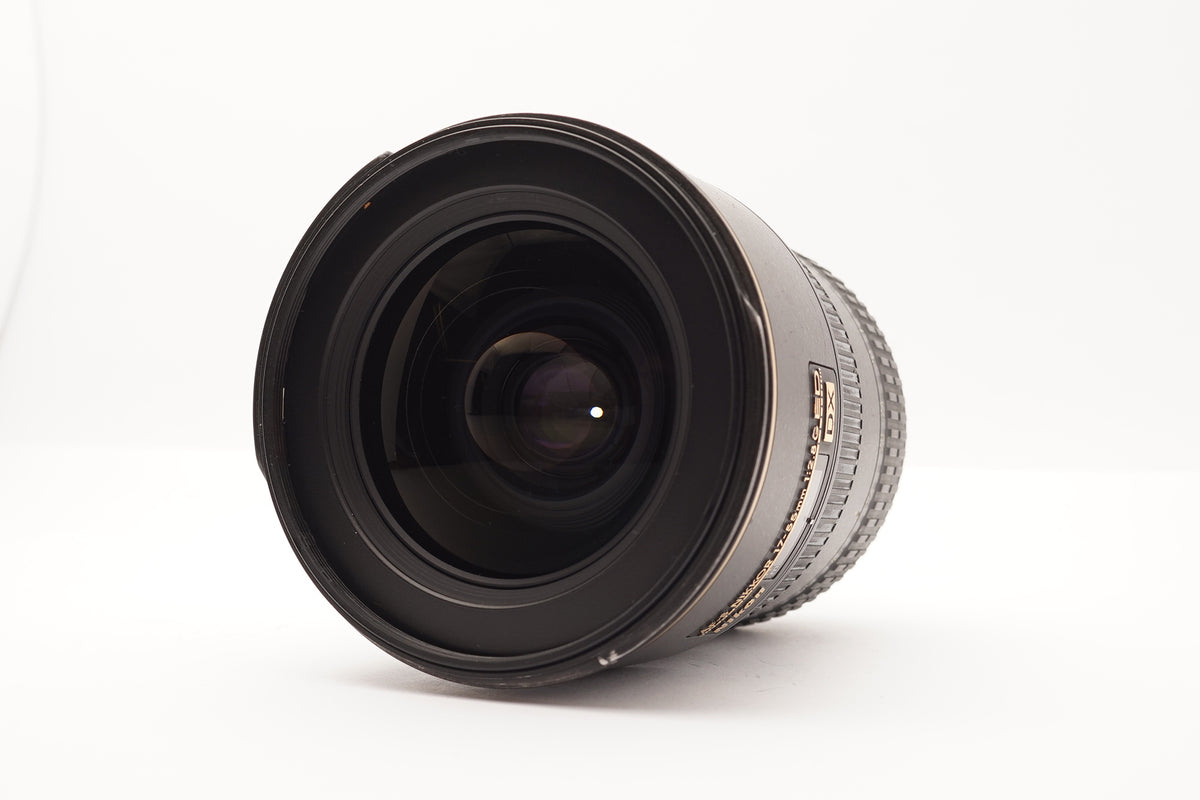 Nikon AF-S DX Zoom-NIKKOR 17-55mm f/2.8G IF-ED Lens – view 5