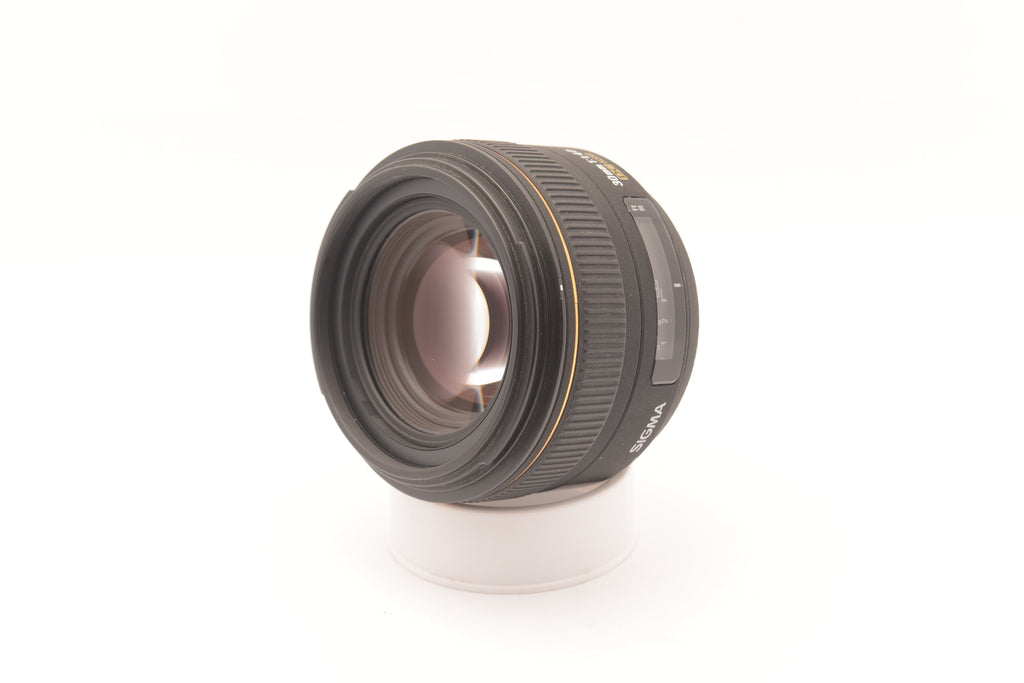 Sigma 30mm f/1.4 EX DC HSM (Nikon F) – view 1