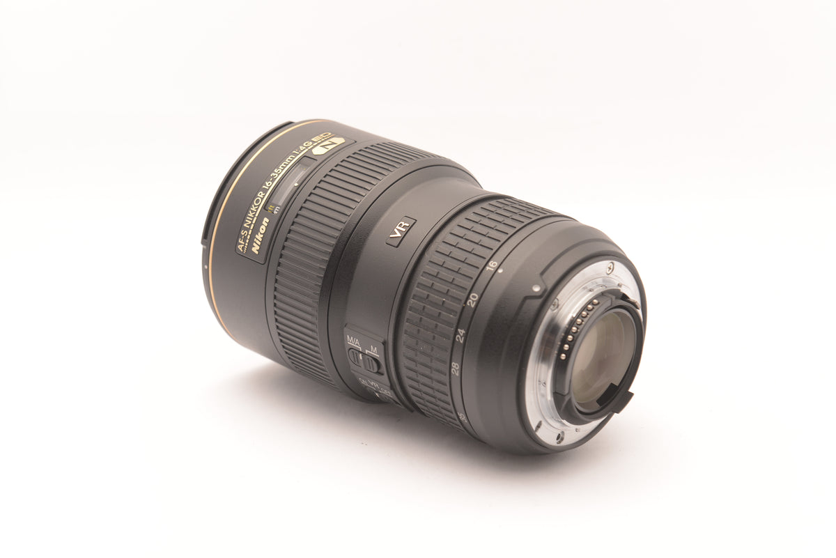 Nikon AF-S NIKKOR 16-35mm f/4G ED VR – view 2