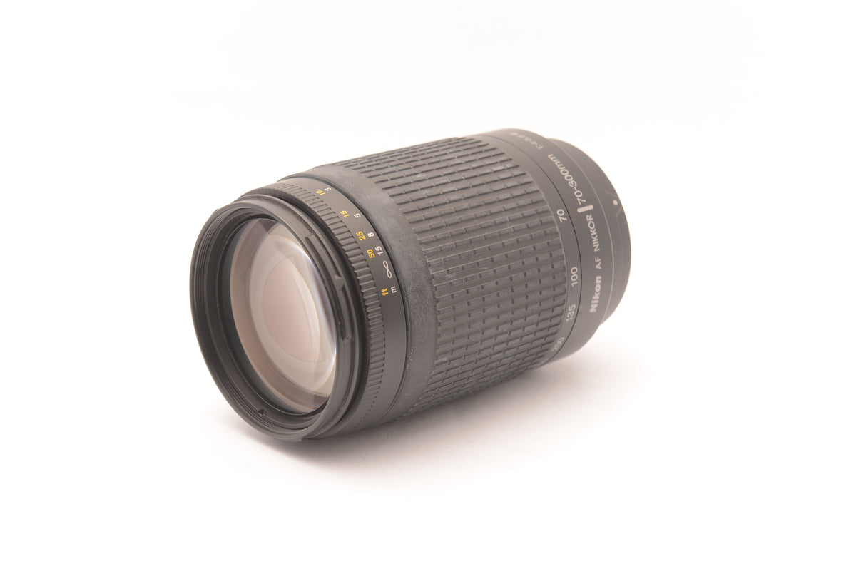 Nikon AF Zoom-NIKKOR 70-300mm f/4-5.6G – view 1