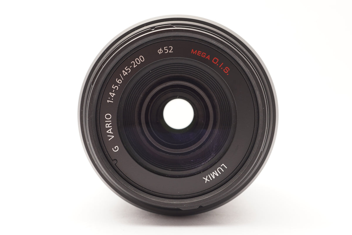 Panasonic Lumix G Vario 45-200mm f/4-5.6 ASPH. MEGA O.I.S. – view 1