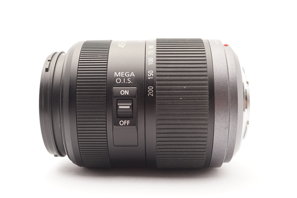 Panasonic Lumix G Vario 45-200mm f/4-5.6 ASPH. MEGA O.I.S. – view 2
