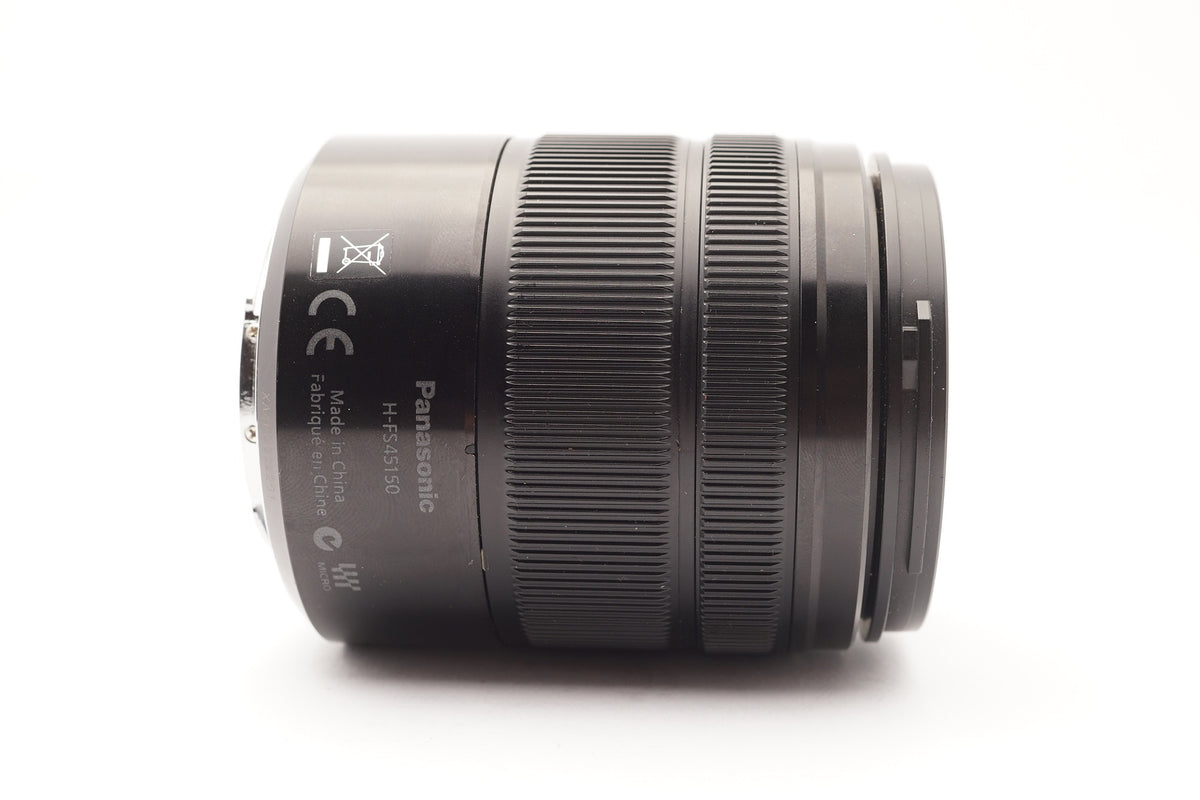 Panasonic Lumix G Vario 45-150mm f/4-5.6 ASPH. MEGA O.I.S. – view 3