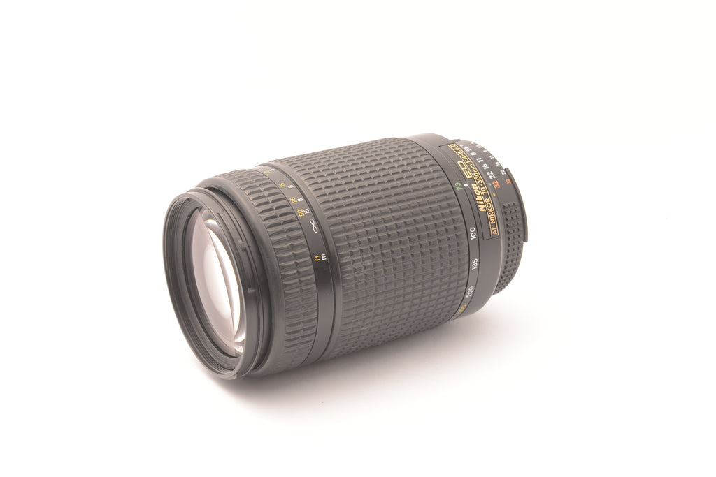 Nikon AF Zoom-Nikkor ED 70-300mm f/4-5.6D – view 1