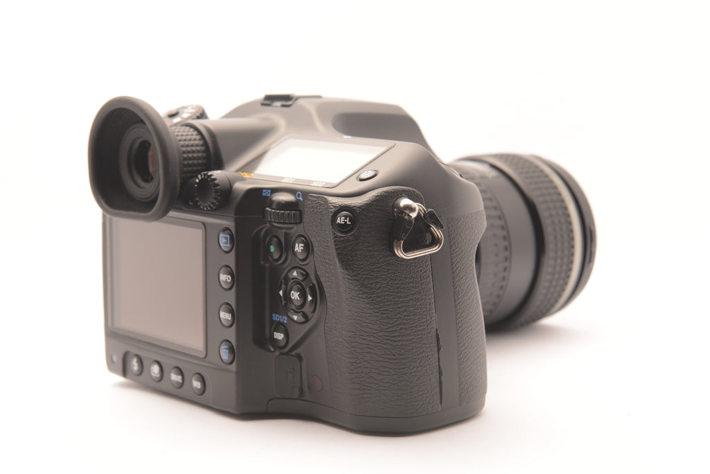 Pentax 645D 40MP Medium Format DSLR with smc PENTAX-FA 645 45-85mm f/4.5 – view 3