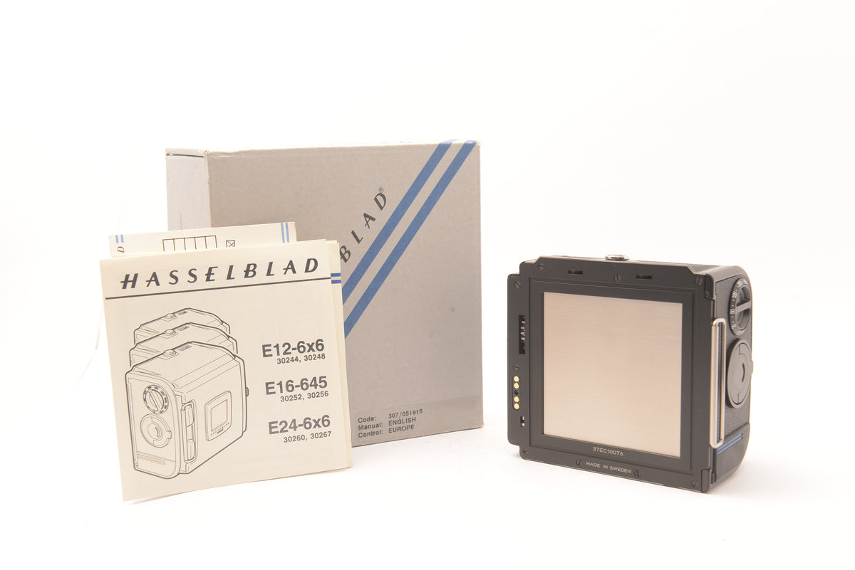 Hasselblad E16 Type IV 6x4.5 Film Back (Black Trim) – view 6
