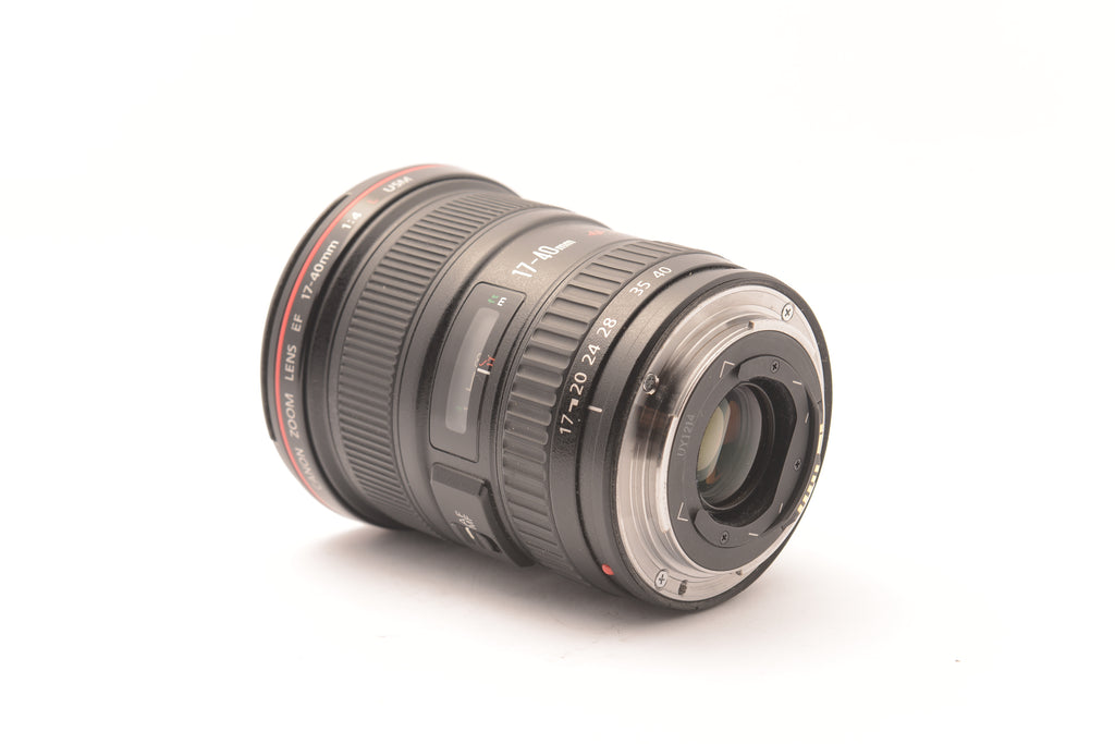 Canon EF 17-40mm f/4L USM Lens – view 2