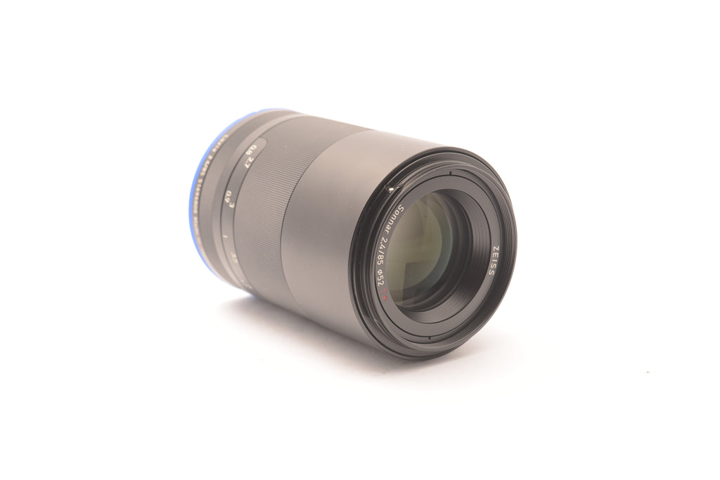 ZEISS Loxia Sonnar T* 85mm f/2.4 Lens for Sony E – view 4