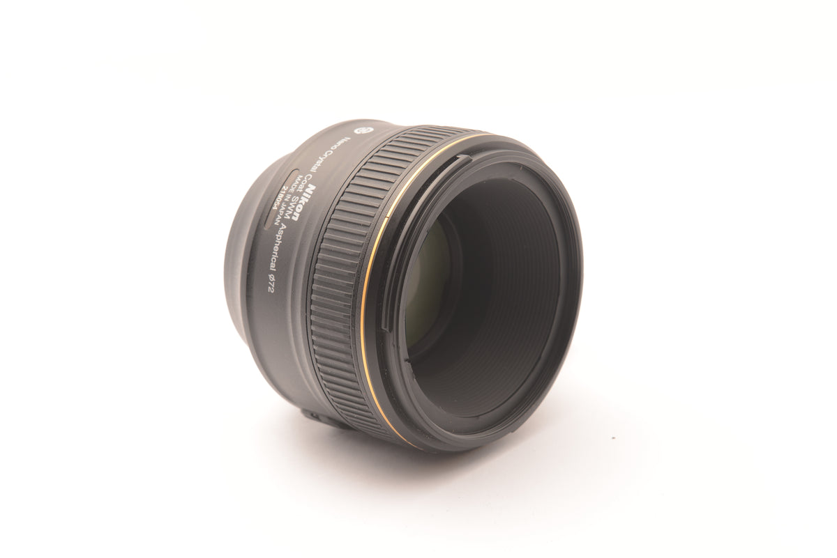 Nikon AF-S NIKKOR 58mm f/1.4G Lens – view 4