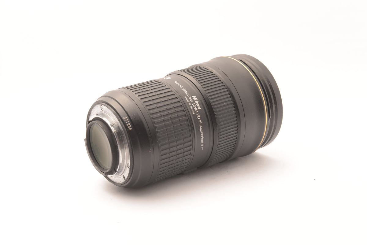 Nikon AF-S NIKKOR 24-70mm f/2.8G ED Lens – view 3