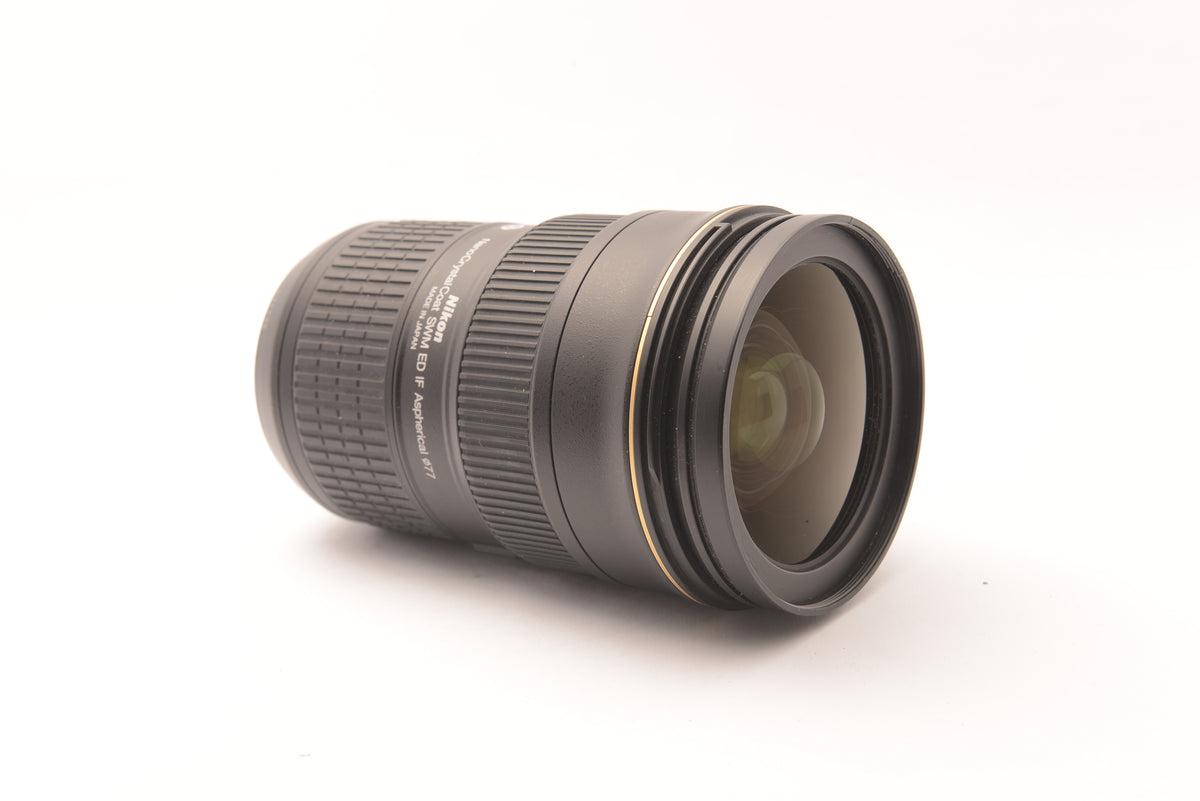 Nikon AF-S NIKKOR 24-70mm f/2.8G ED Lens – view 4
