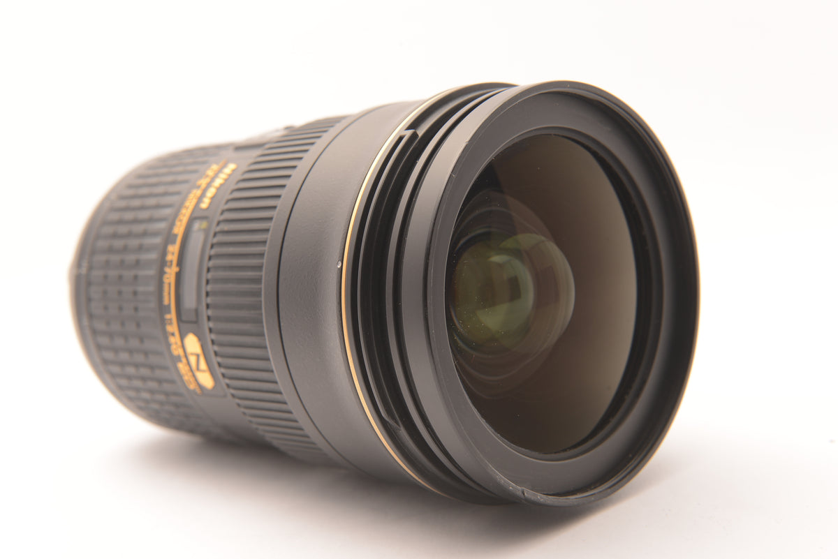 Nikon AF-S NIKKOR 24-70mm f/2.8G ED Lens – view 5