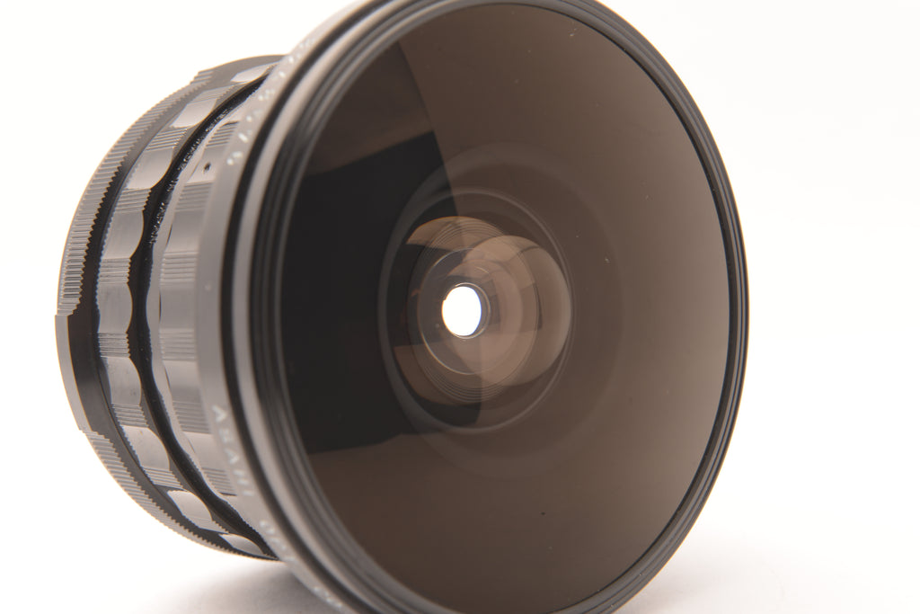 Pentax Super-Multi-Coated Takumar 6x7 35mm f/4.5 Fisheye Lens – view 5