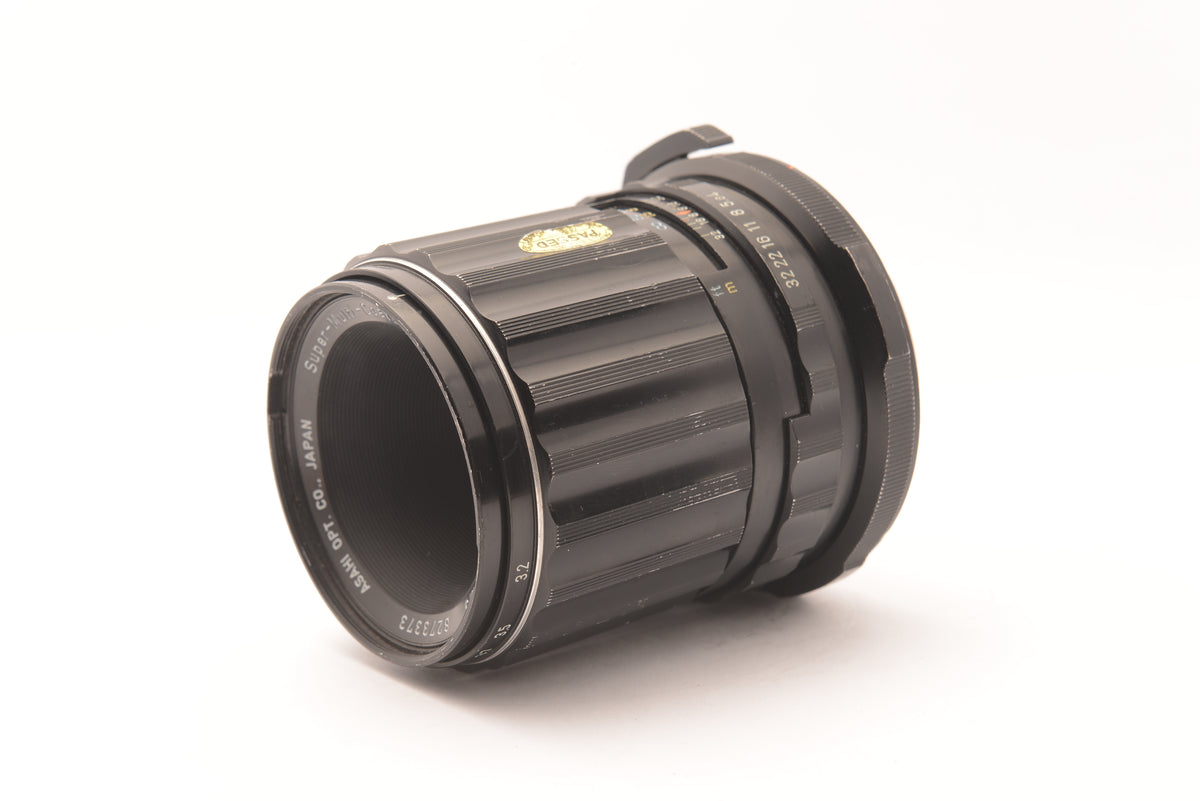 Pentax Super-Multi-Coated Macro-Takumar 6x7 135mm f/4 Lens – view 1