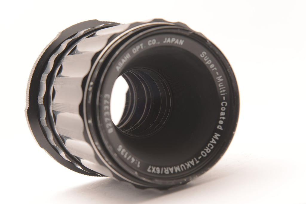 Pentax Super-Multi-Coated Macro-Takumar 6x7 135mm f/4 Lens – view 5