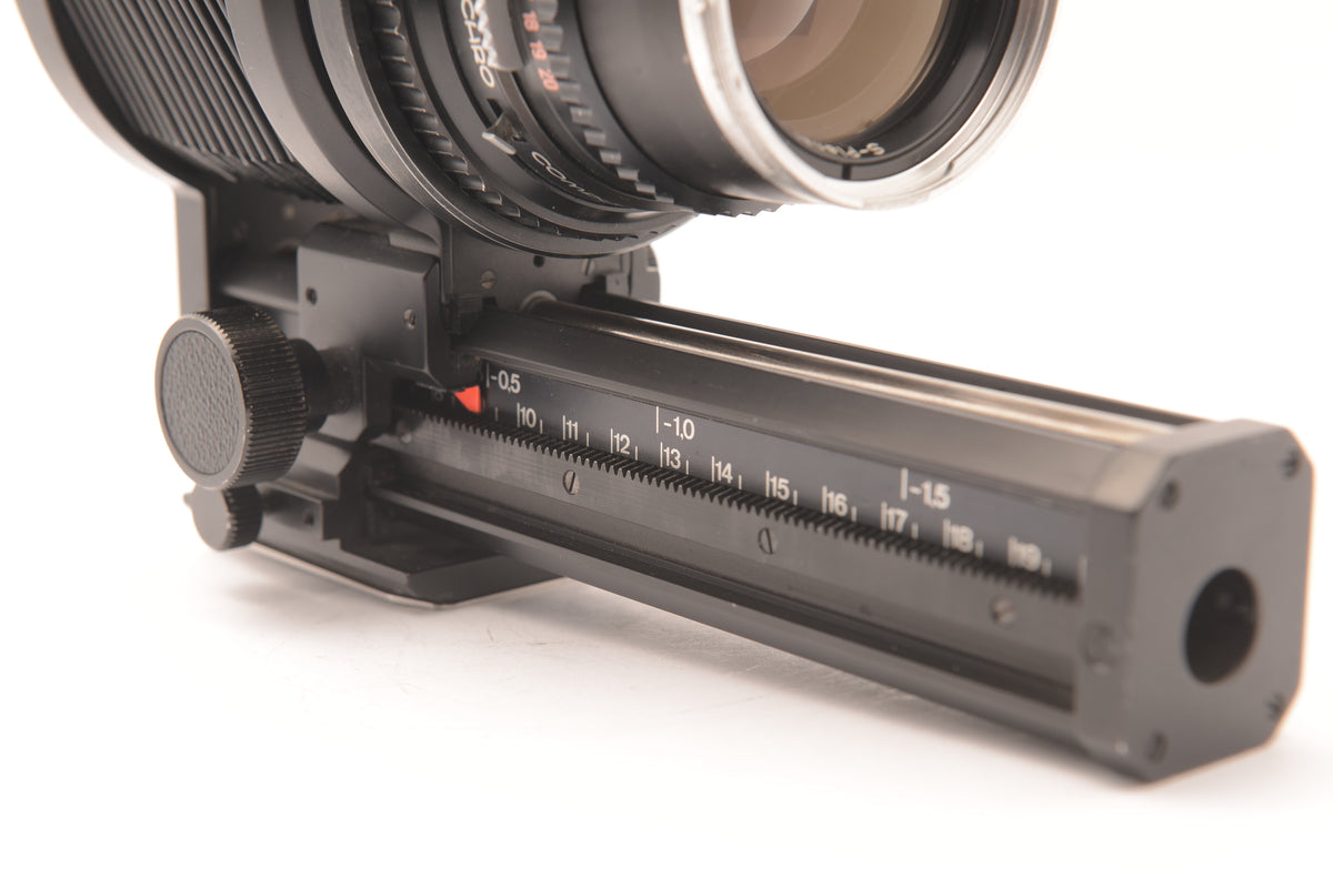 Hasselblad Carl Zeiss S-Planar 135mm f/5.6 Macro Lens with Bellows – view 6