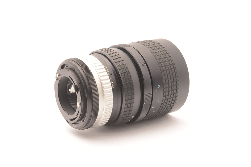 Hoya 35-105mm f/3.5 HMC Zoom Macro Lens for Canon FD – Very Good