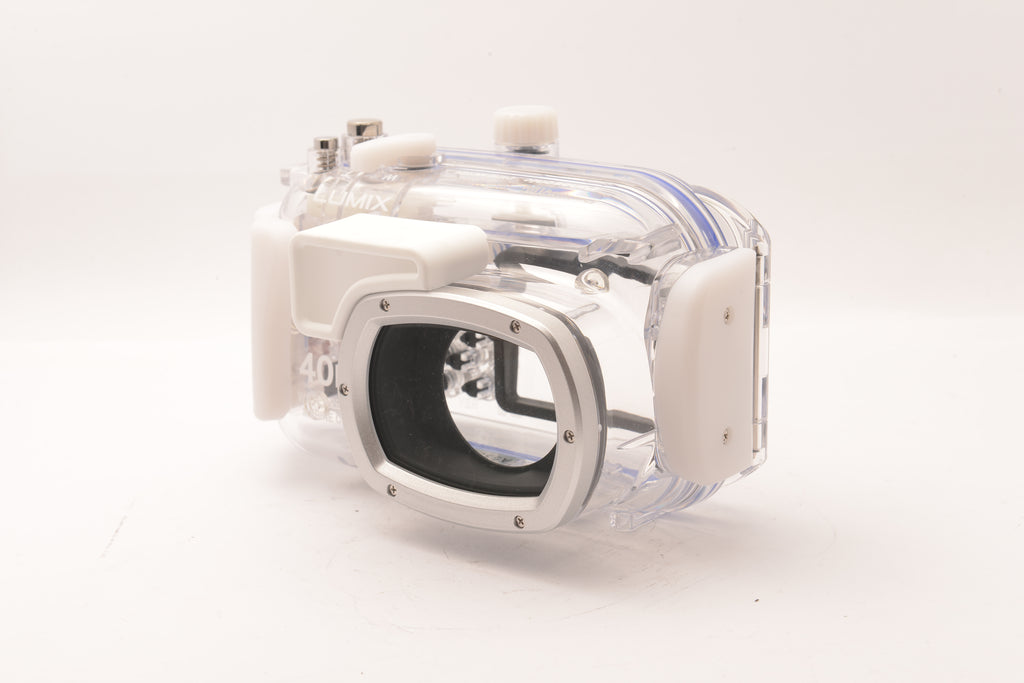 Lumix DMW-MCTZ1 Underwater Case – Excellent