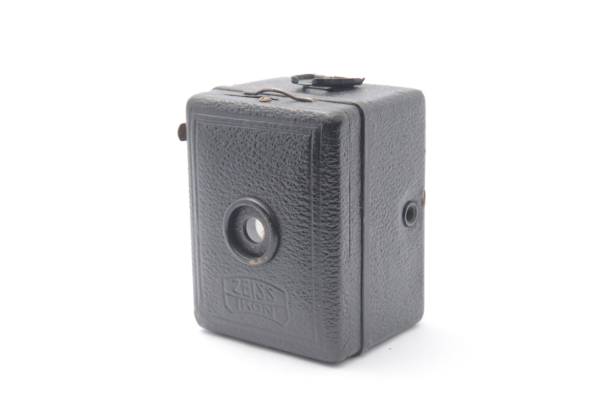 Zeiss Ikon Baby Box Tengor Box Camera – Display Only – Fair