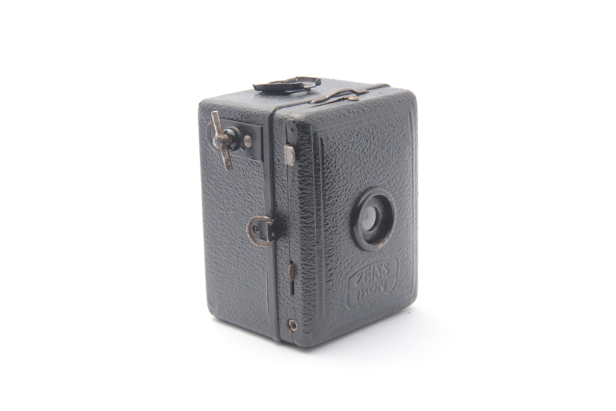 Zeiss Ikon Baby Box Tengor Box Camera – Display Only – Fair